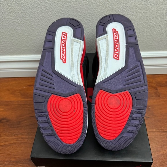 Jordan 3 Retro Crimson Size 11 - Picture 6 of 9